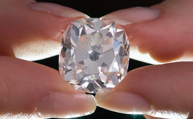  Viên kim cương này từng được mua với giá chỉ 10 bảng Anh (Ảnh: AFP/Getty) 